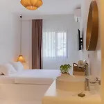 777 Adults Only Nocleg ze śniadaniem 3*
