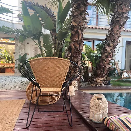 Alojamento de Acomodação e Pequeno-almoço 777 Adults Only Alacati